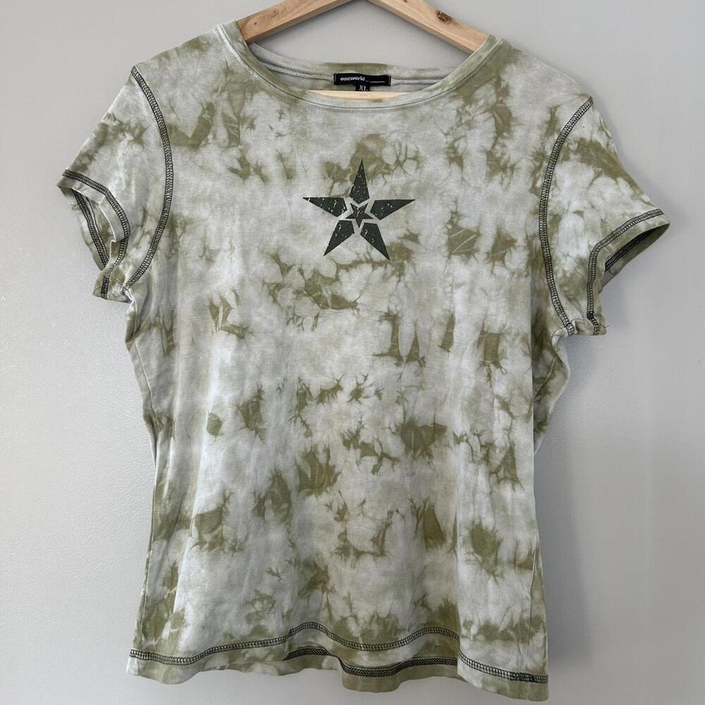Oneworld green tie-dye star tee